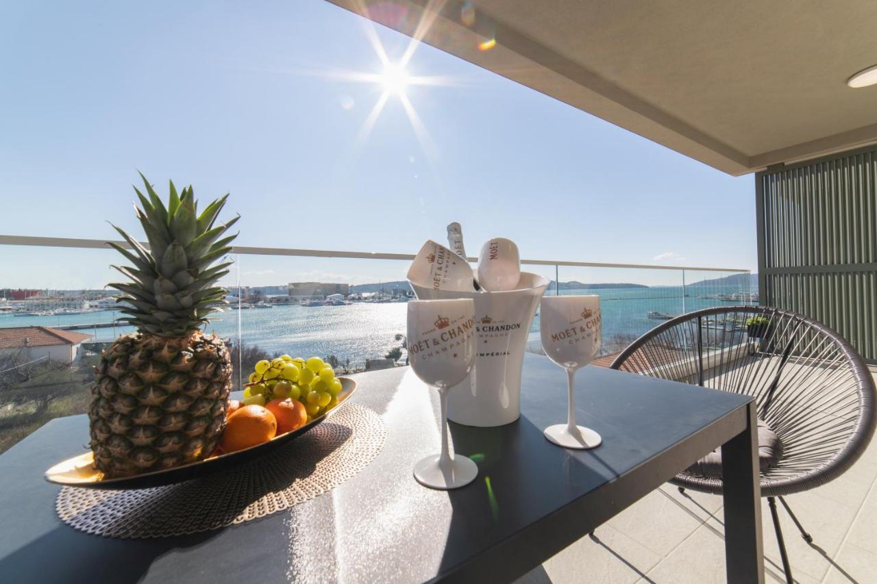 Apartman Blue Wave Trogir Extérieur photo