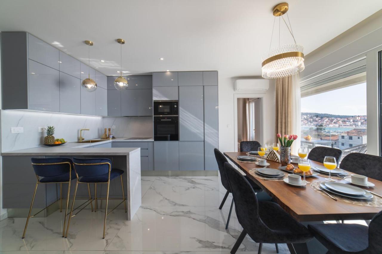 Apartman Blue Wave Trogir Extérieur photo